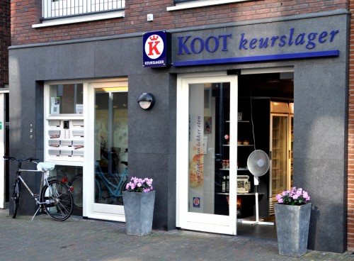 Gevelbekleding winkel van Beida Black graniet